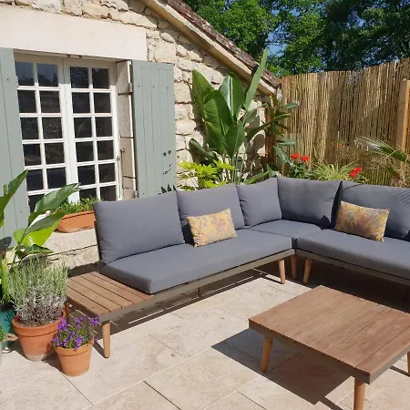 Rusty Shears46 Eclectic Couples Escape, Hot Tub & Cahors Vineyards Villa *