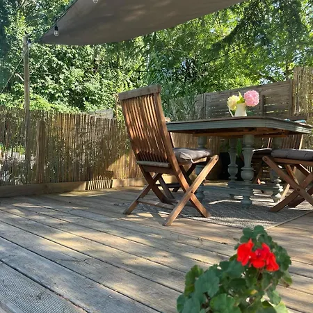 Rusty Shears46 Eclectic Couples Escape, Hot Tub & Cahors Vineyards Villa *