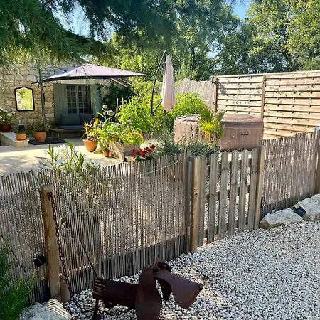 Rusty Shears46 Eclectic Couples Escape, Hot Tub & Cahors Vineyards ヴィラ Lacapelle-Cabanac