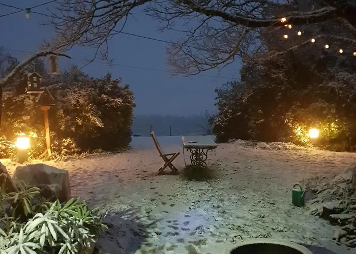 Villa Rusty Shears46 Eclectic Couples Escape, Hot Tub & Cahors Vineyards *