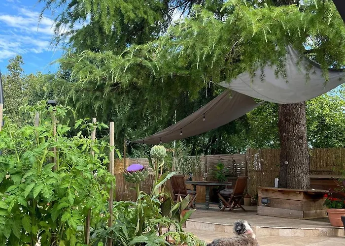 Rusty Shears46 Eclectic Couples Escape, Hot Tub & Cahors Vineyards Lacapelle-Cabanac